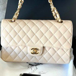 Chanel Classic Flapbag Never Used Beige/Cream